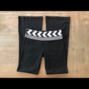 Lululemon Groove Reversible Pants